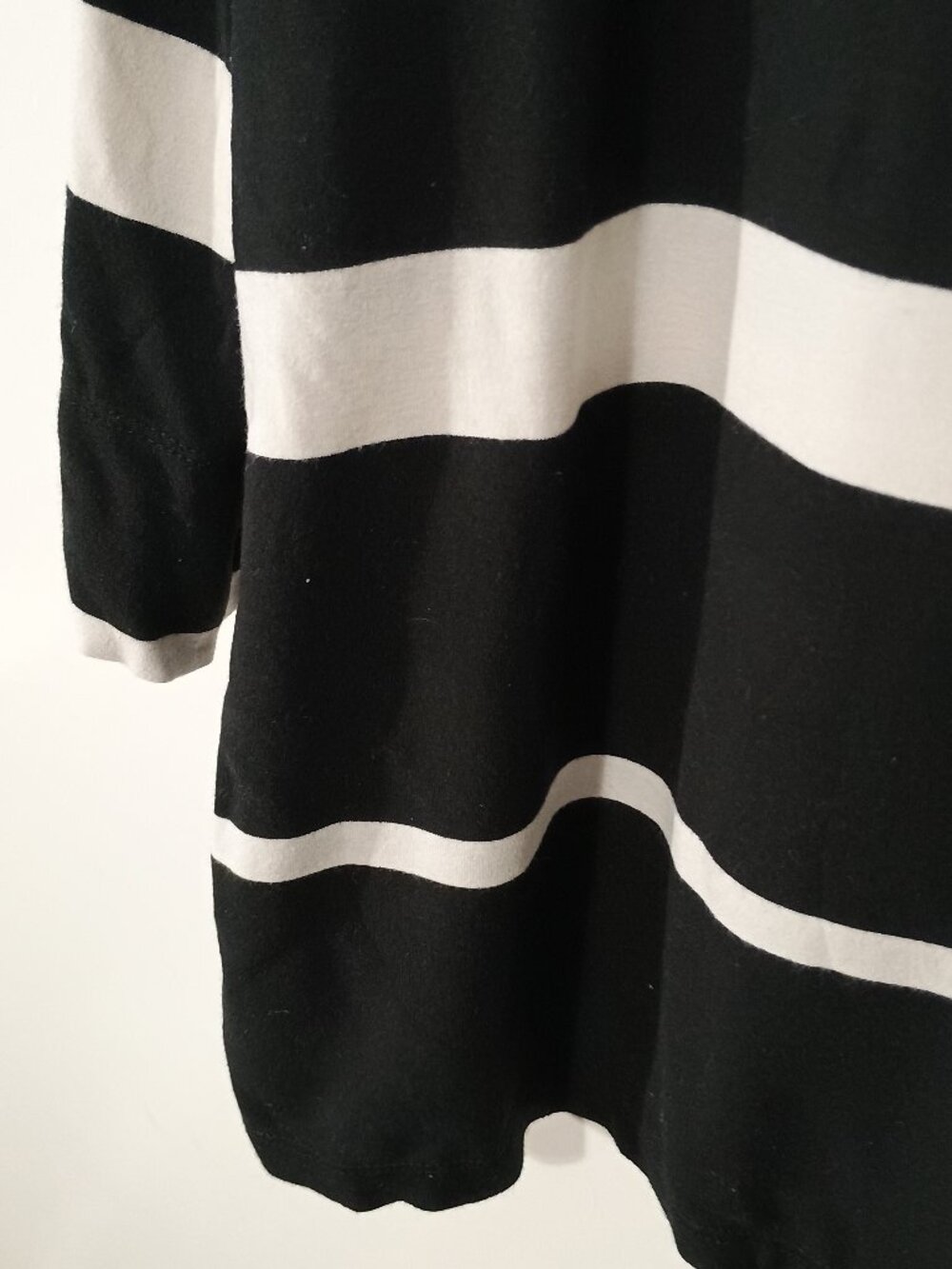 Chico’s Size 2 Black White Striped Scoop Neck 3/4 Sleeve Knit Top Large - Picture 5 of 6